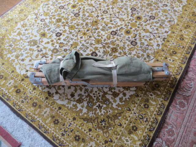 Former american style military bed