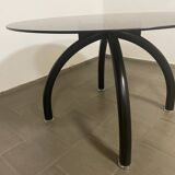 Dining table spider table Knoll