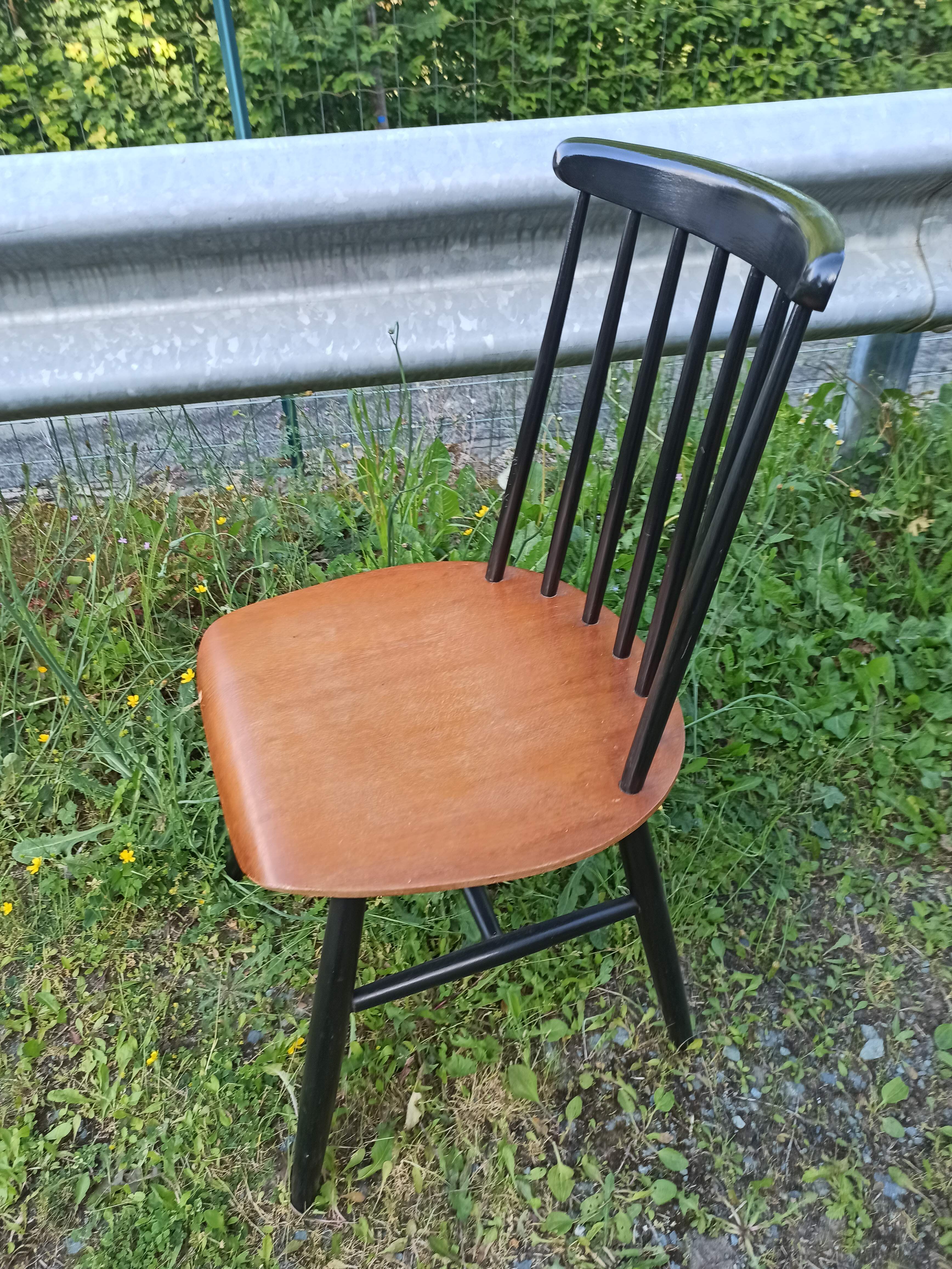 Paire chaises fanett par Ilmari Tapiovaara années 60