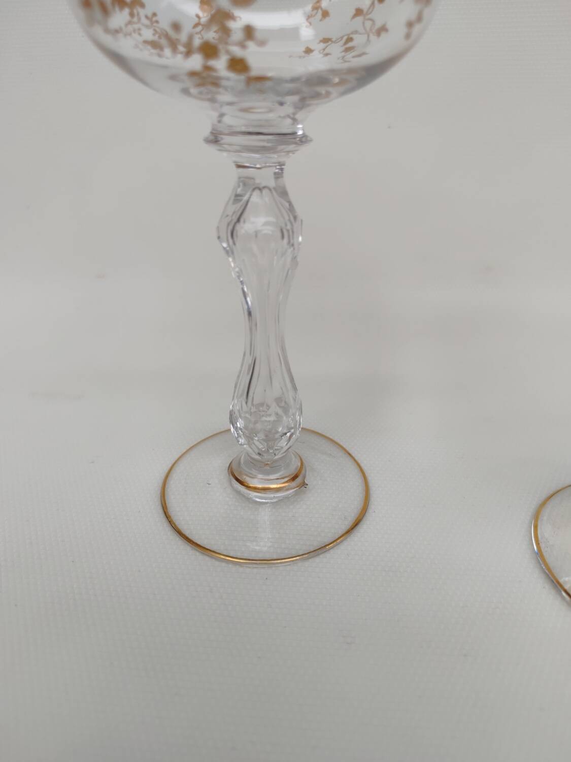 Pair of gilded Saint Louis crystal glasses, circa 1900.