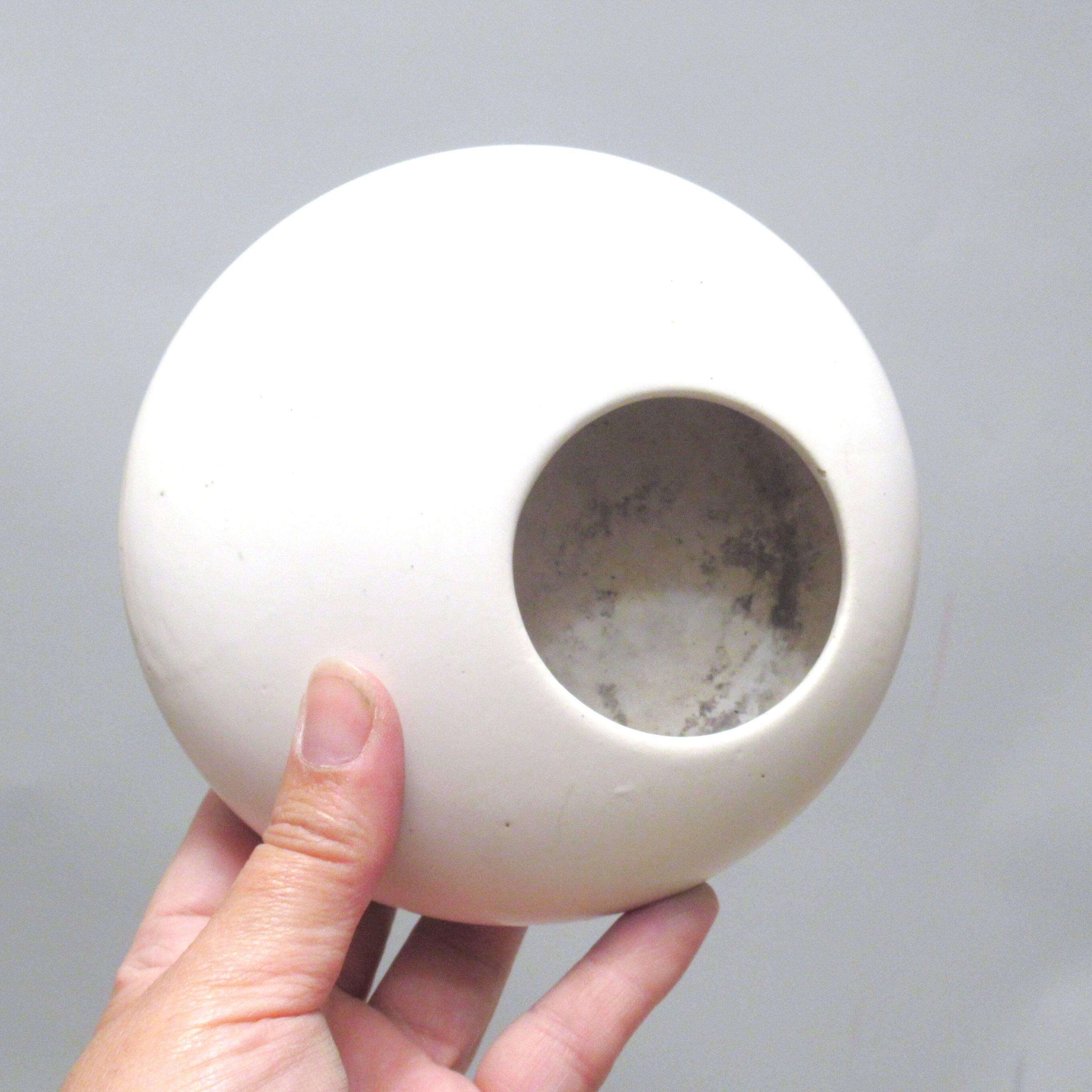 UFO Ashtray Space Age 1970s