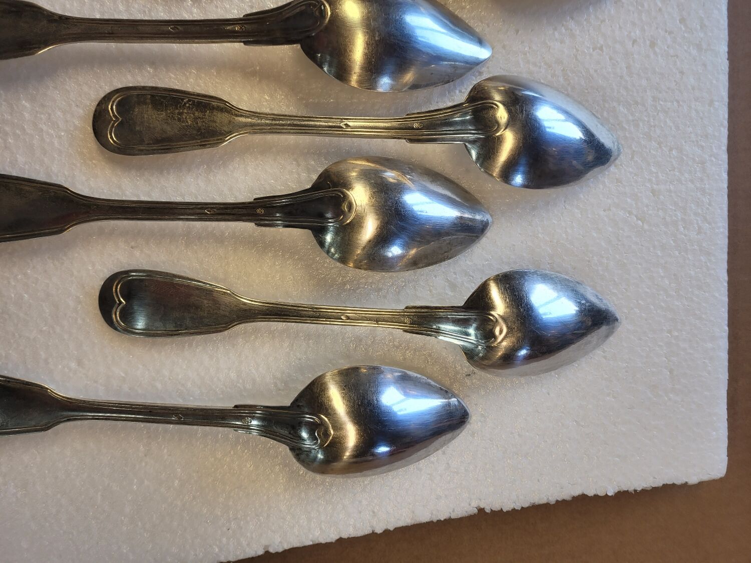 Silver metal housewife 6 spoons, 6 forks