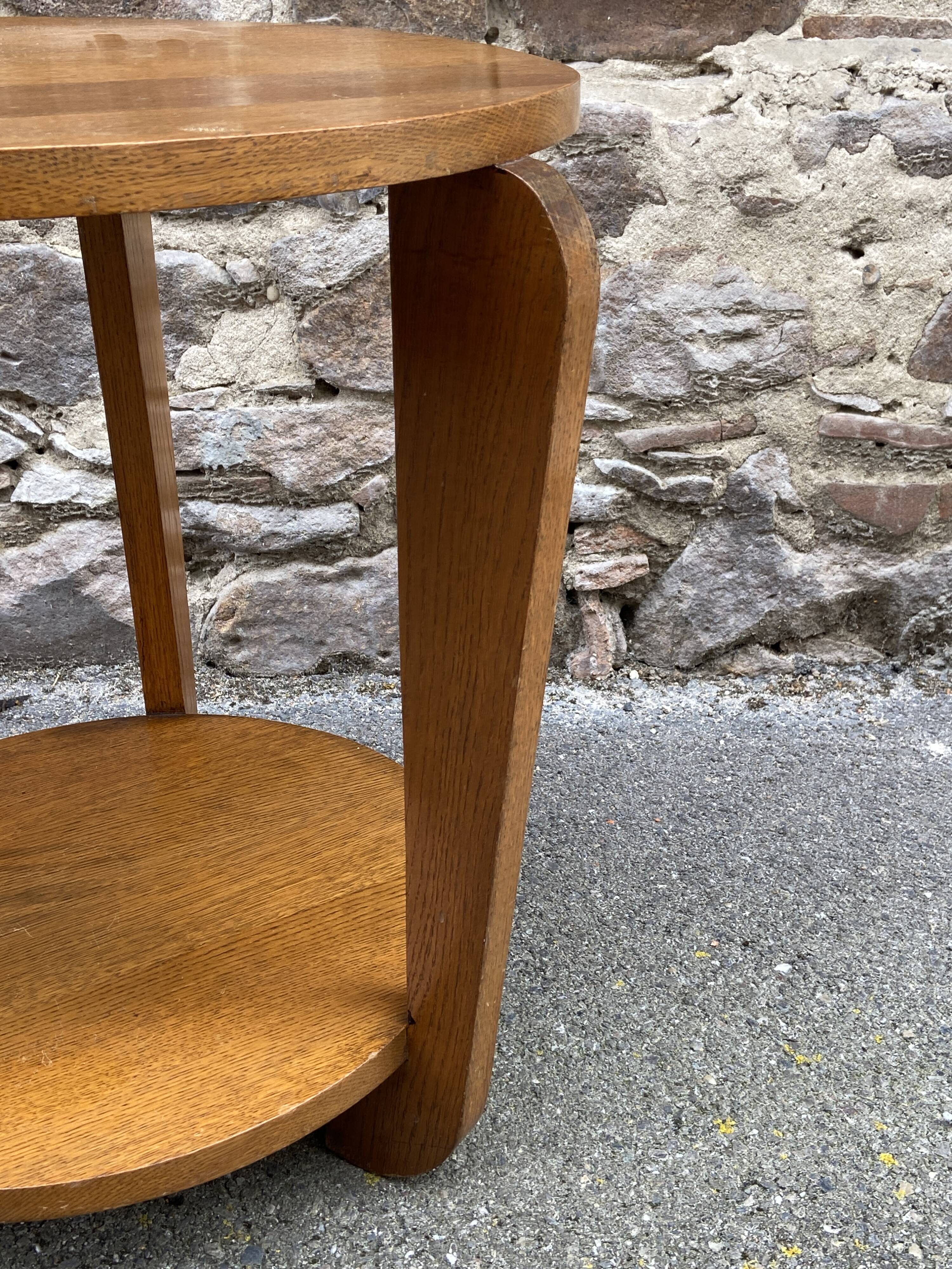 Art Deco pedestal table, 1940s design, in oak