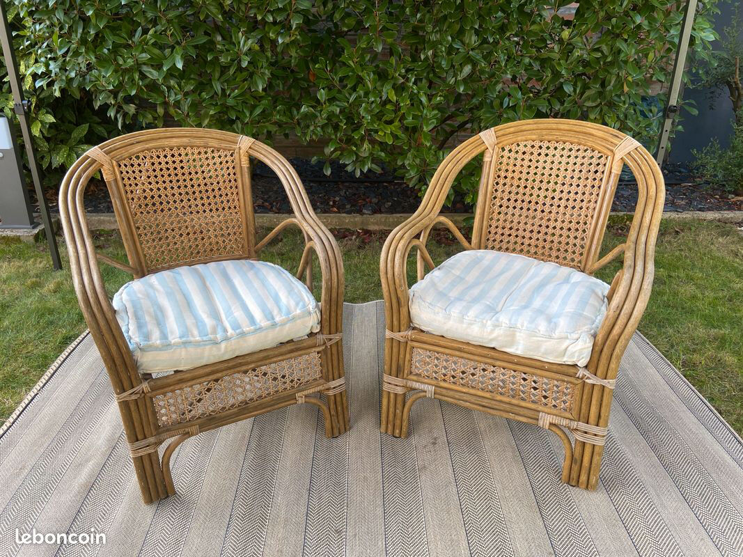 2 vintage armchairs in cannage and bamboo