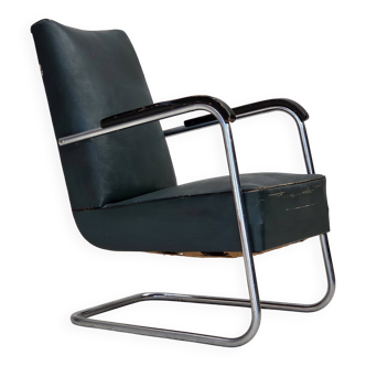 1950s, Scandinavian armchair in Bauhaus style, original condition.