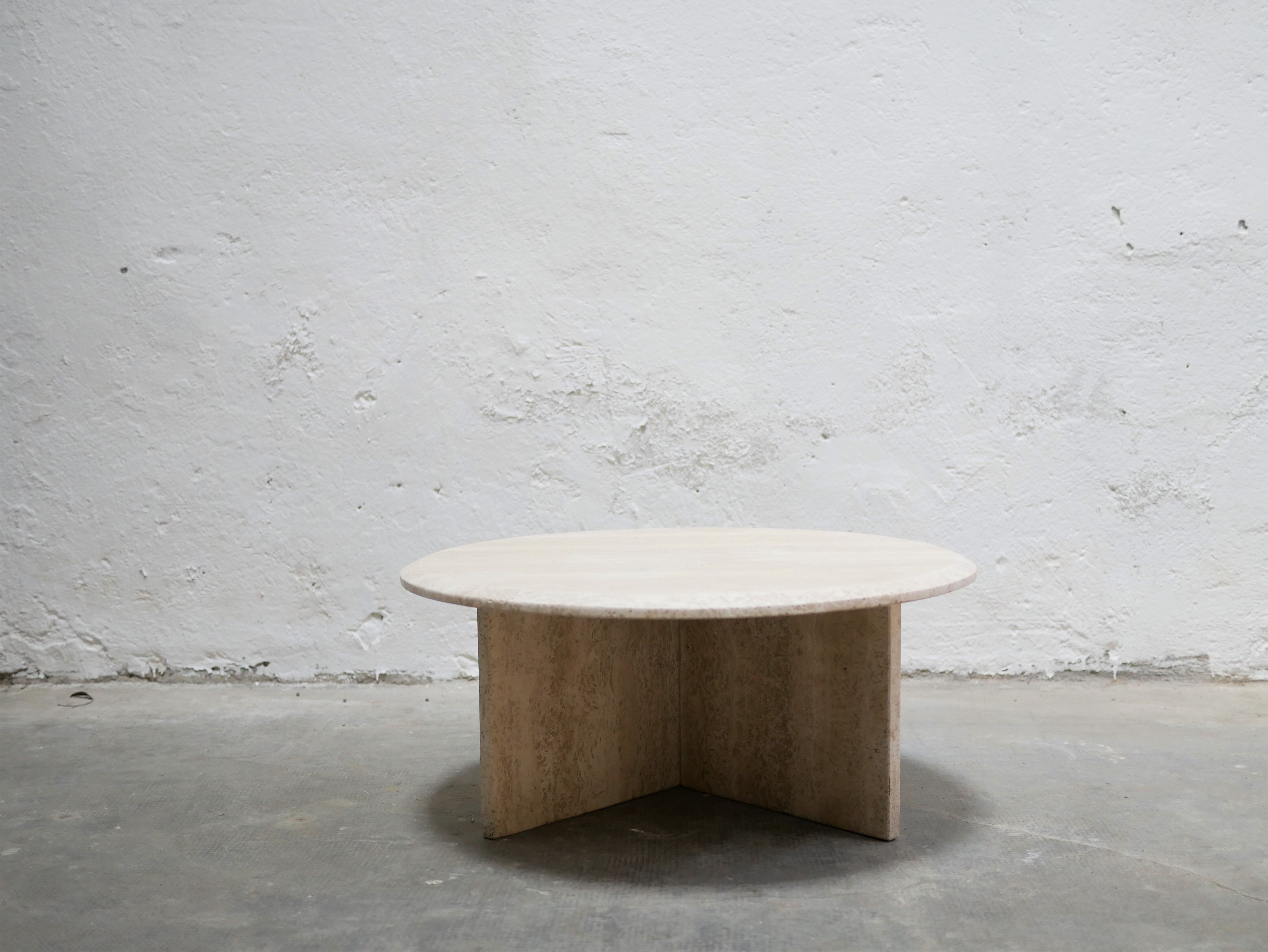 Vintage side table in travertine