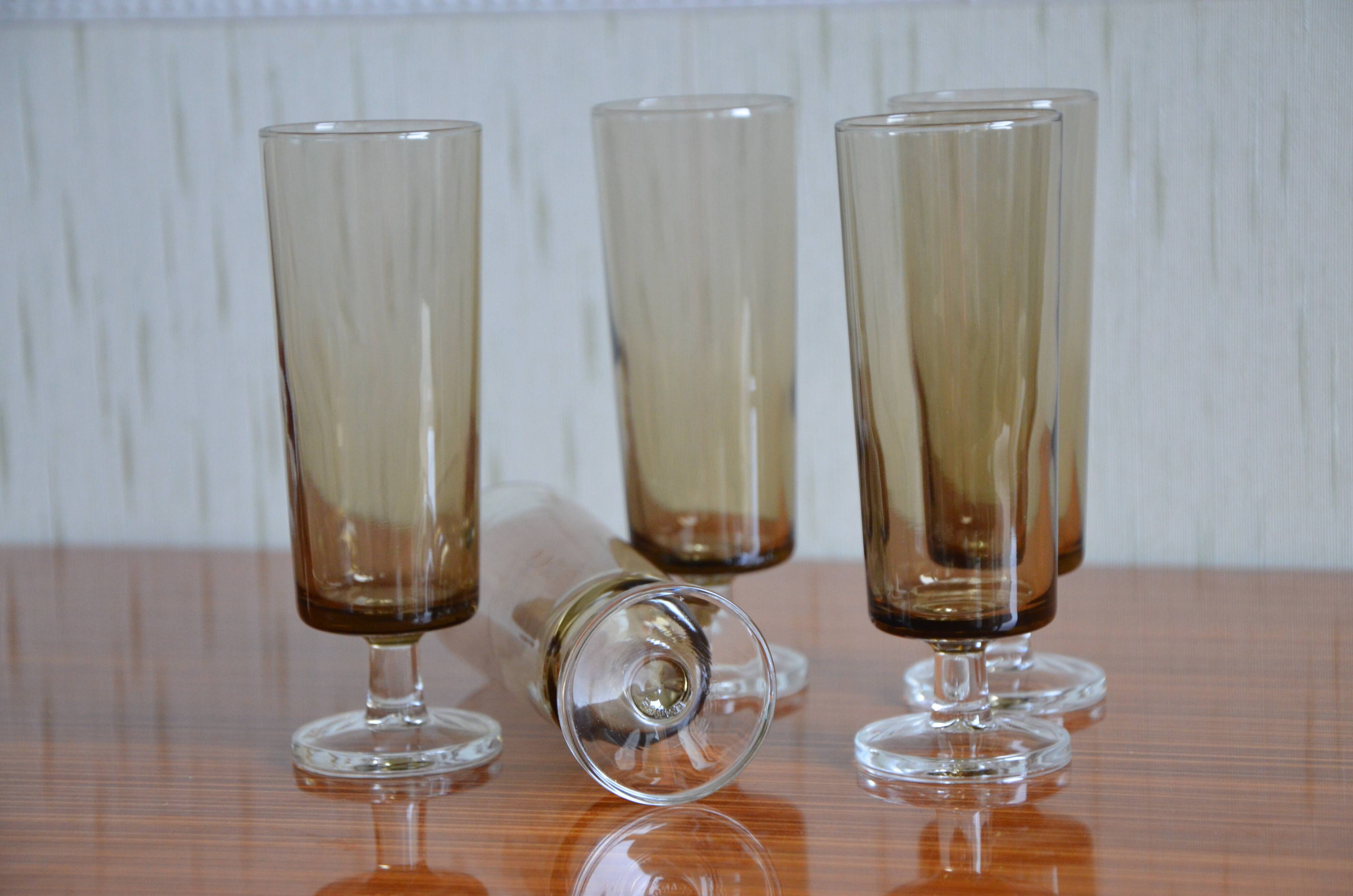 Luminarc champagne flutes