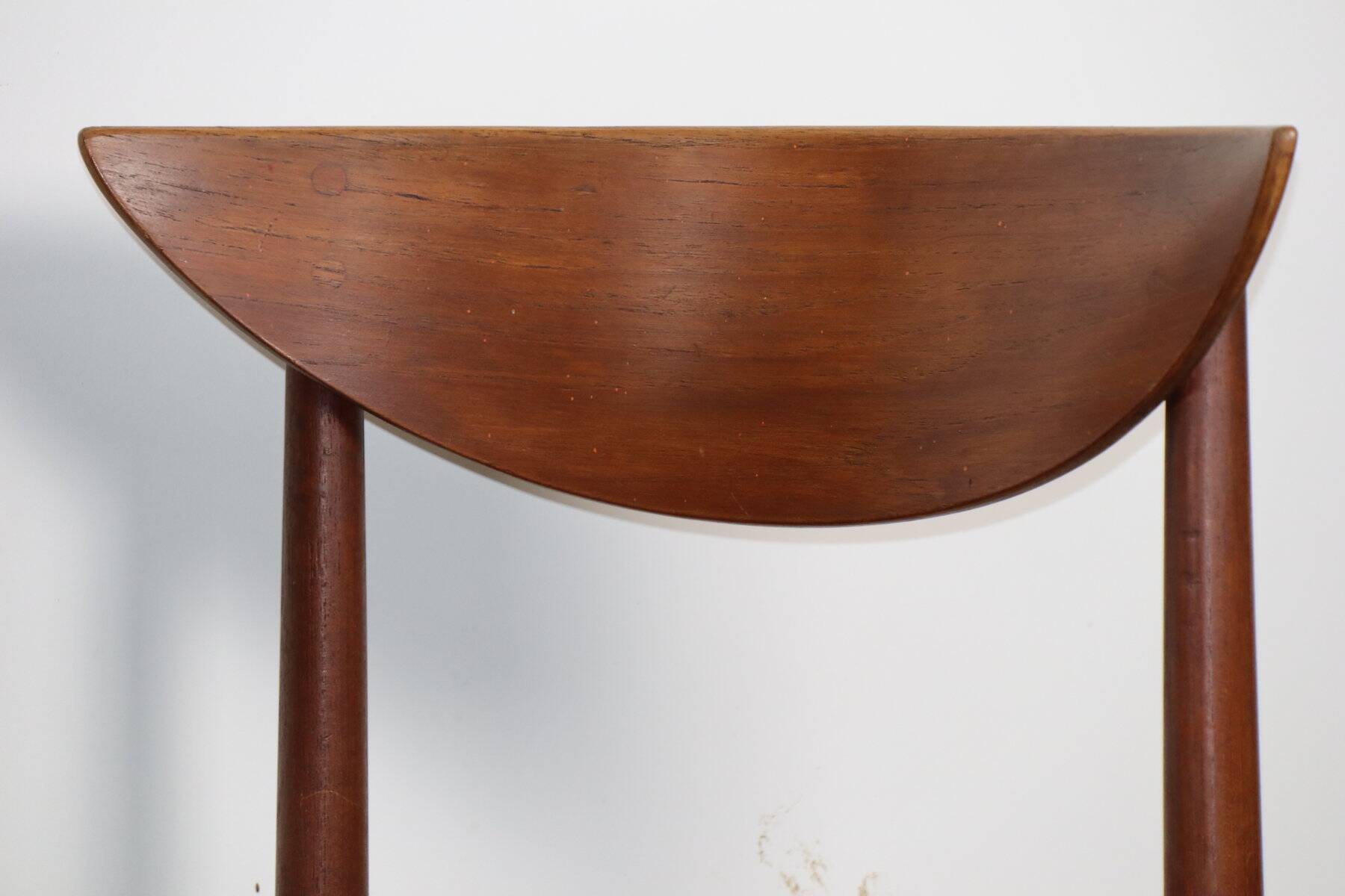 Set of 4 Scandinavian chairs by Peter Hvidt – teak & cord – 1960s