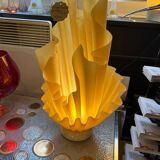Corolla lamp