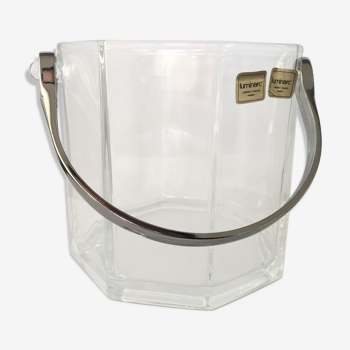 Bucket has ice cubes light fixture France