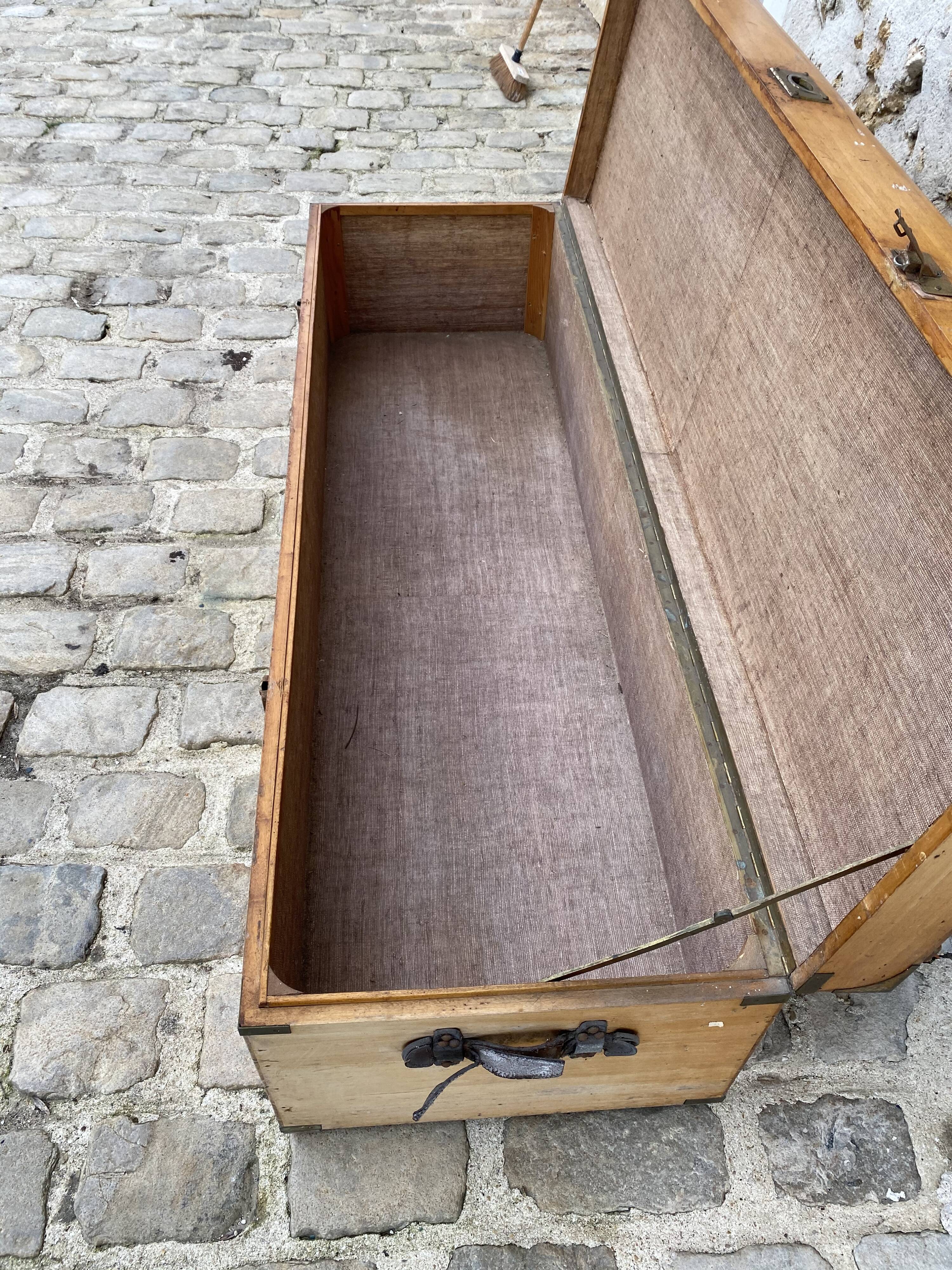 Huge boat cabin trunk