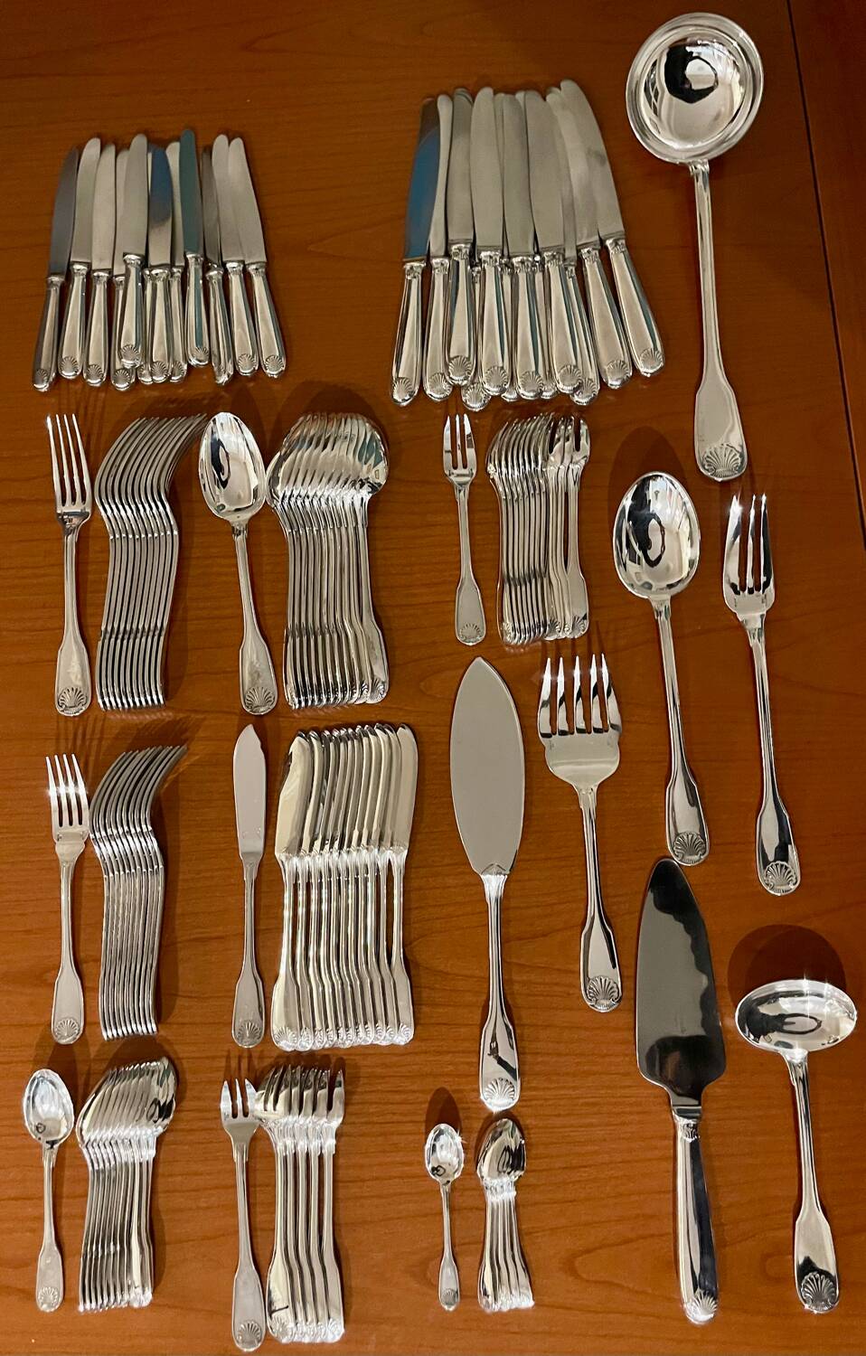 Christofle vendome cutlery set 115 pieces very good condition