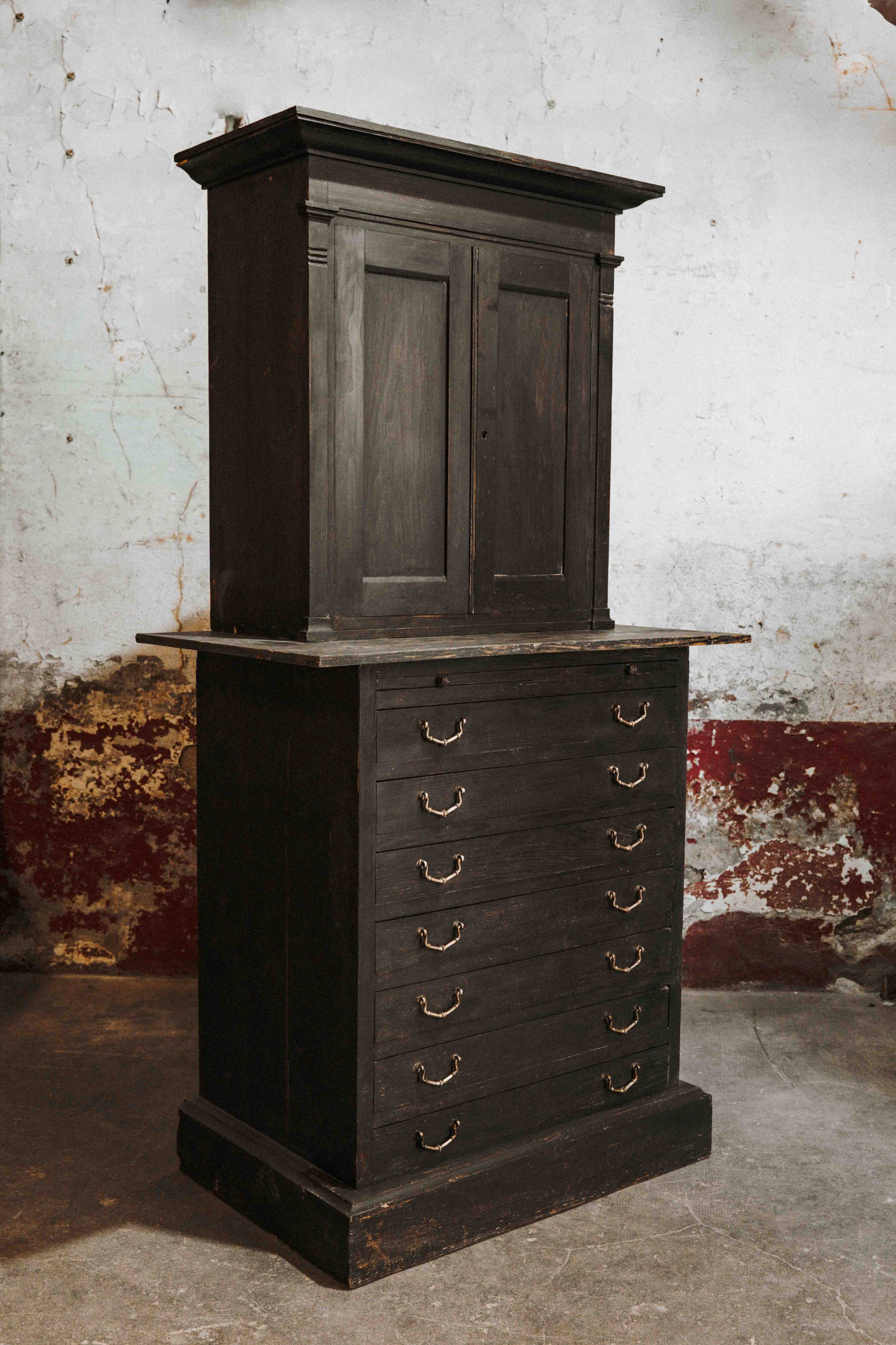 Exceptional piece of craft furniture from the Mérignargues workshop in Nîmes