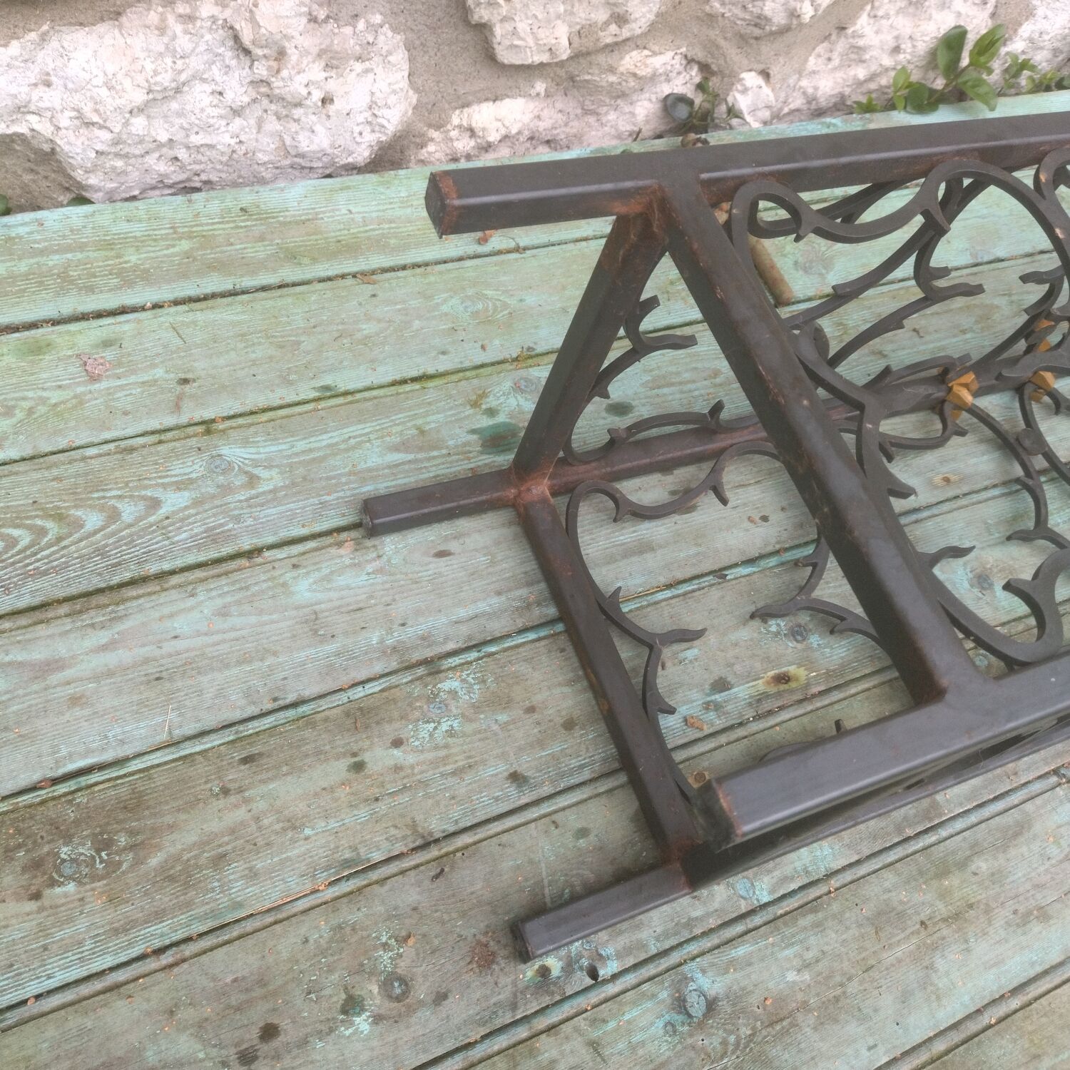 Metal console column 60s