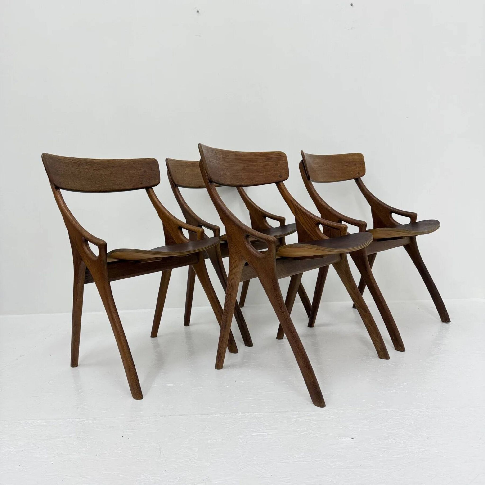Set of 4 vintage Danish dining chairs by Hovmand Olsen for Mogens Kold, 1960s
