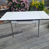 Formica table 2 chairs 2 stools