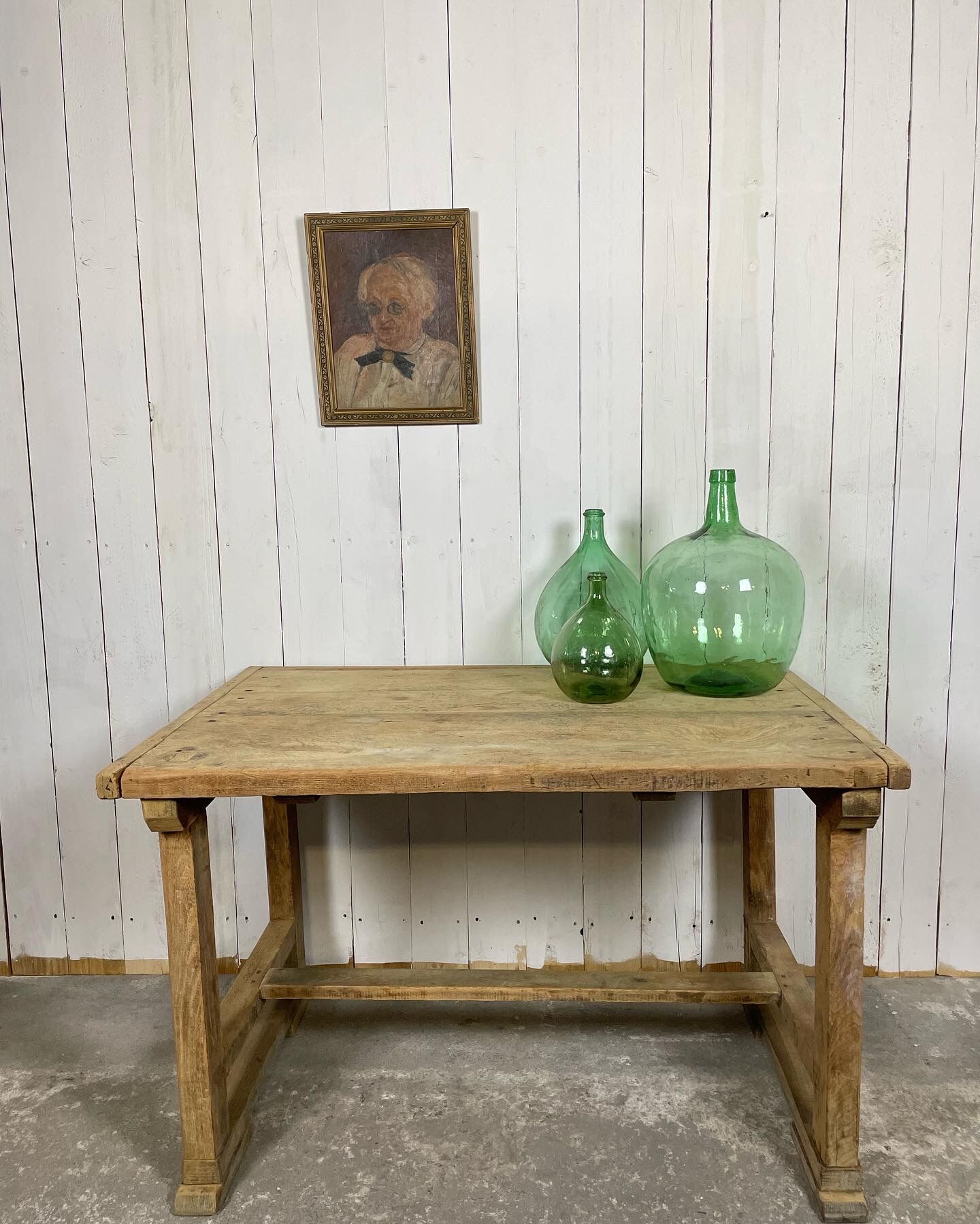 Established old kitchen island