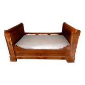 Roll bed