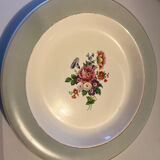 Grande assiette creuse vintage en porcelaine opale de Salins