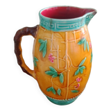 Japanese-style slip pitcher