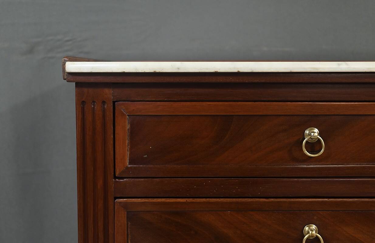 Small Mahogany Chest of Drawers, Louis XVI Style – Part 2 of the 19th Century