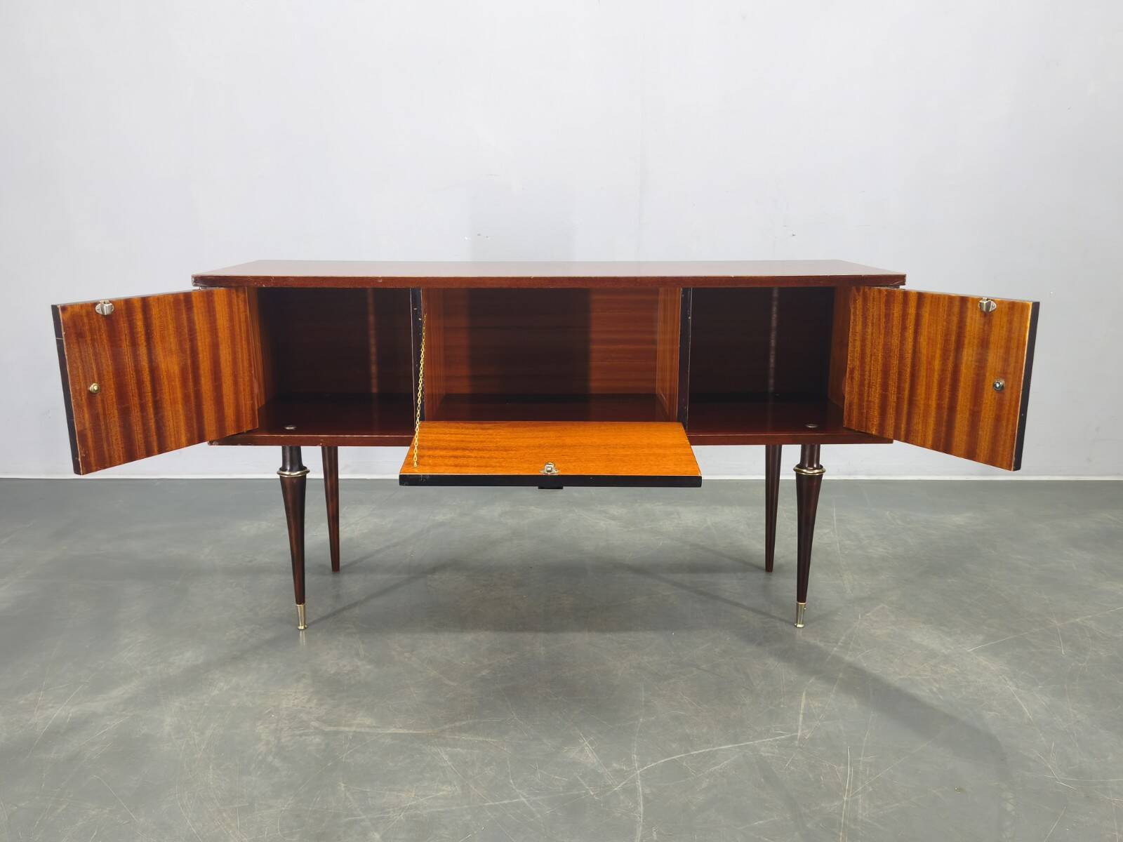 Italian Mid Century High Gloss Sideboard, 1950s