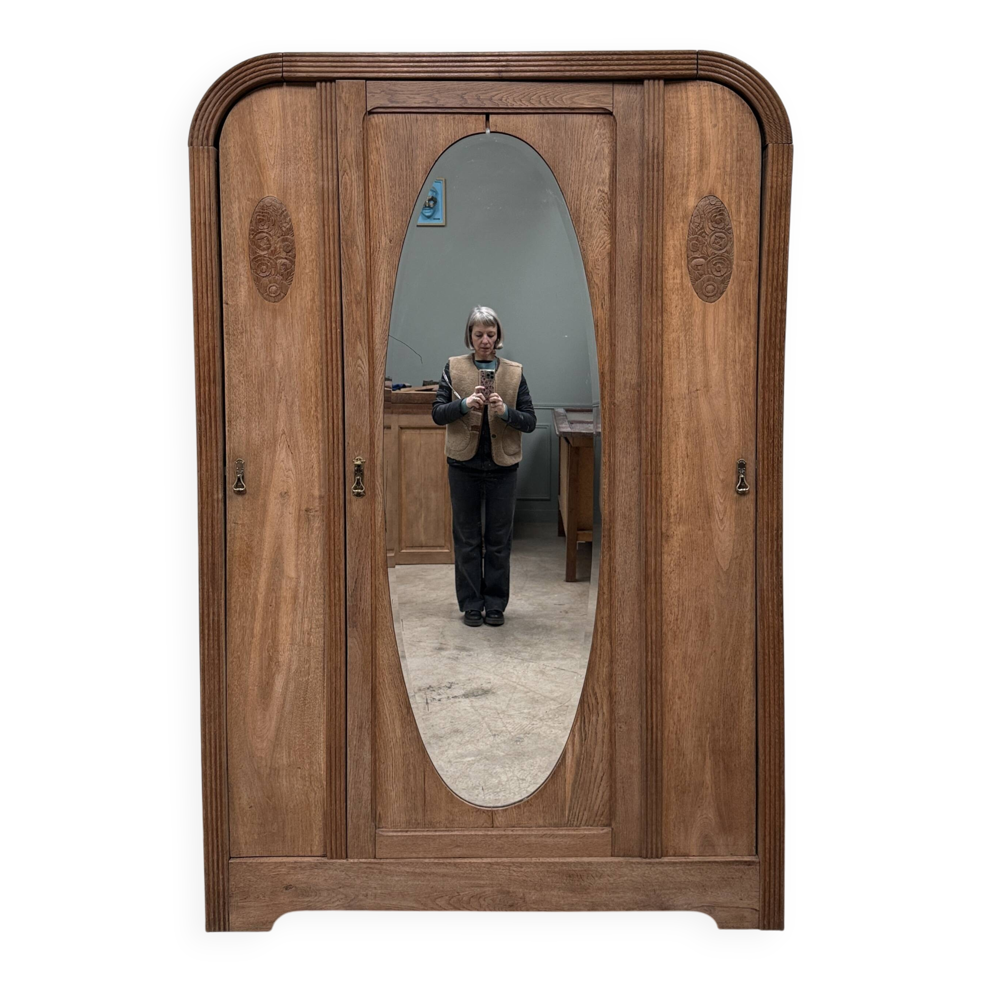 Art Deco oak wardrobe (renovated)