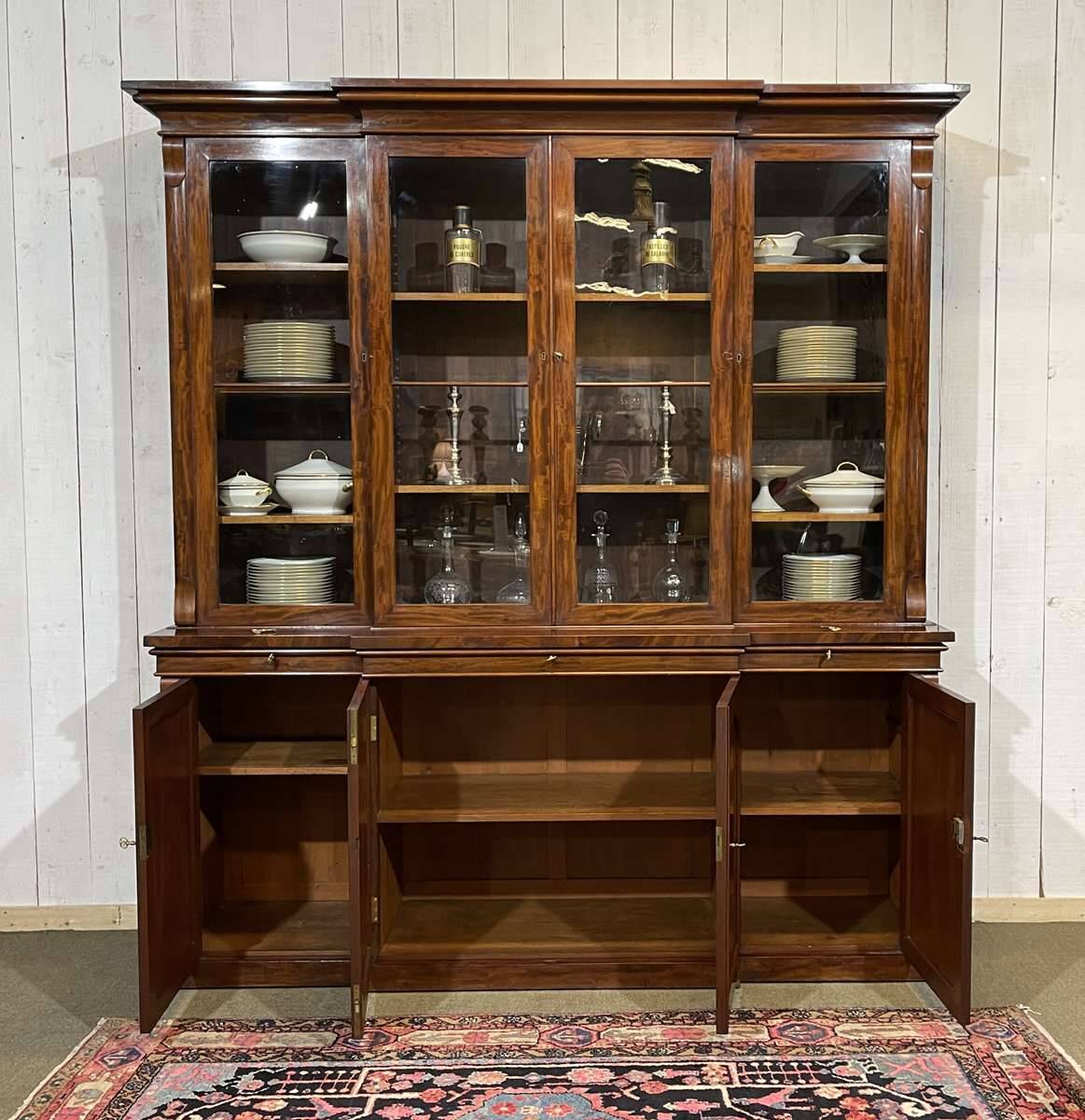 Victorian library with 8 doors, 19th century in mahogany.