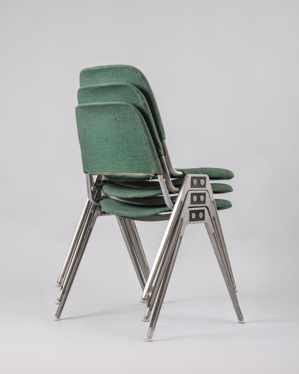 Set of 4 chairs model 1601 by Don Albinson for Knoll