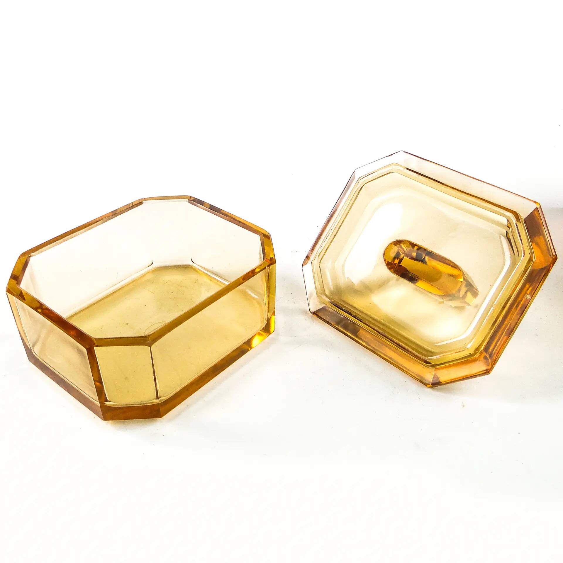 Bonbonnière Art Déco, cristal, Moser, Tchécoslovaquie, années 1930