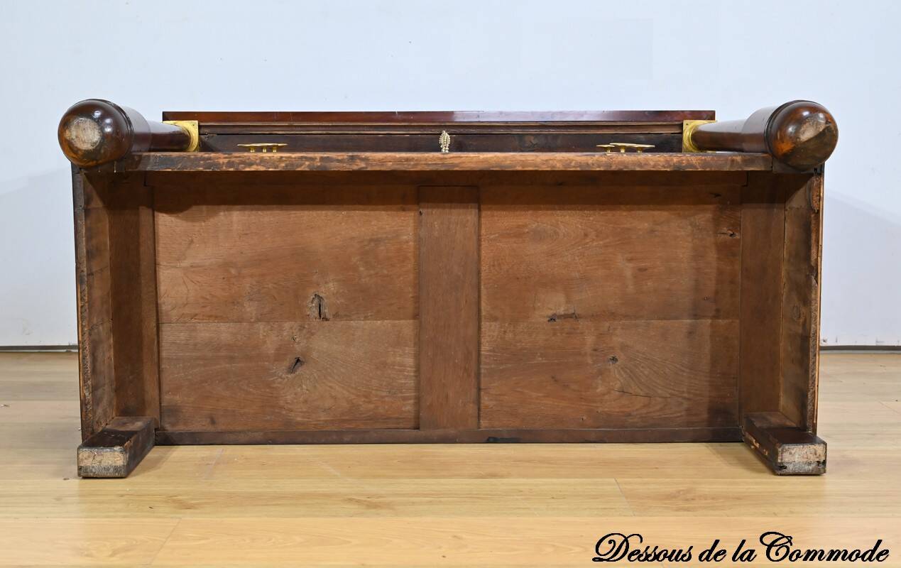 Mahogany chest of drawers, Empire period – Early 19th century