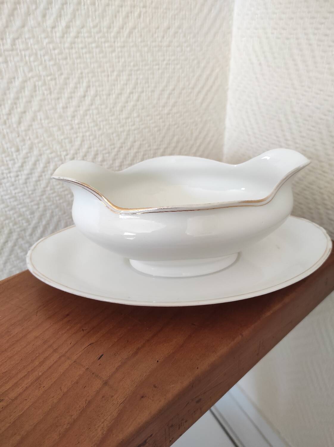 Saucière en porcelaine