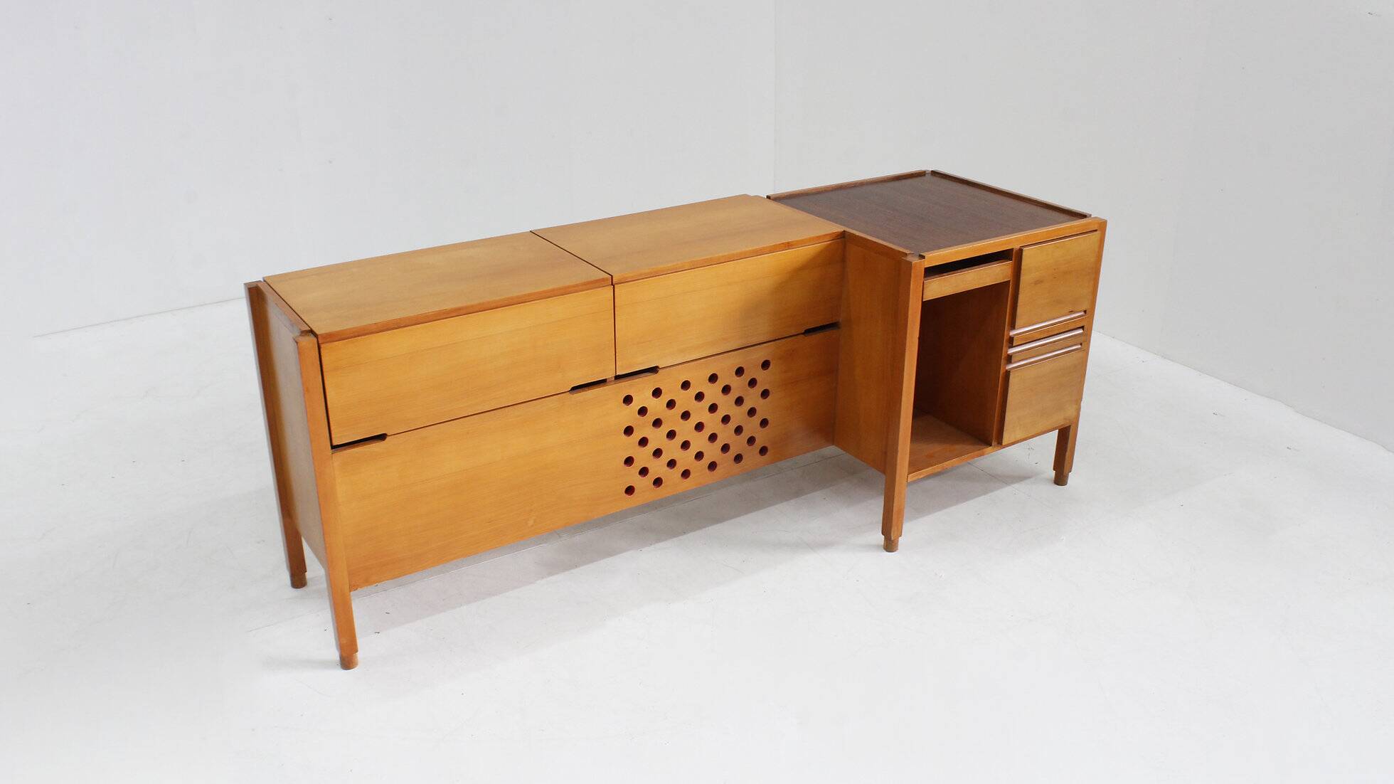 Vintage sideboard 1960s Italy attributed to Carlo Scarpa Anfodillo execution