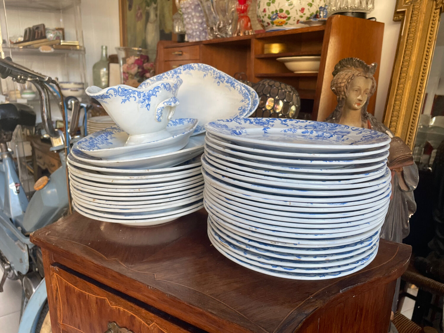 39-piece blue floral service - terre de fer