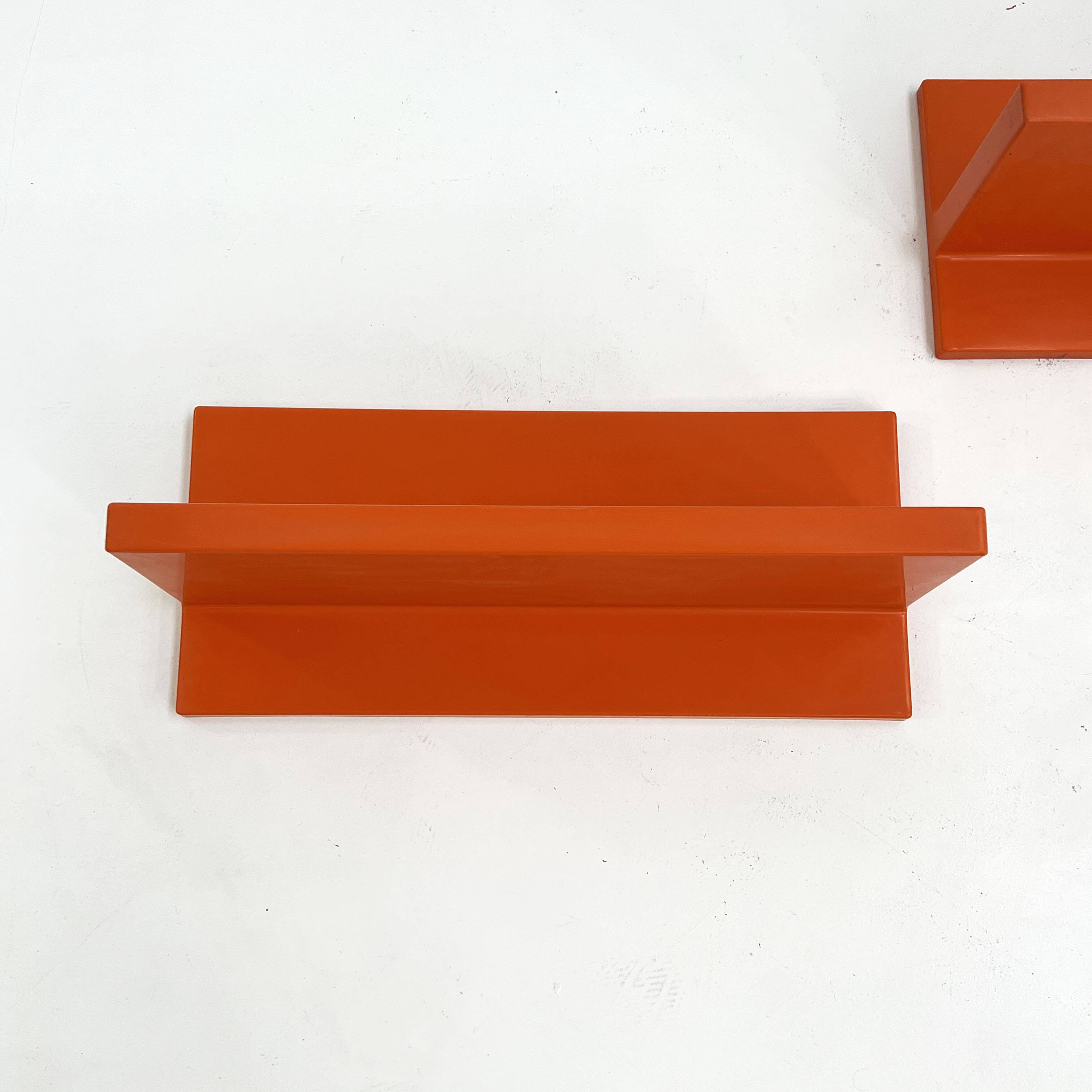 Paire d'étagères oranges par Marcello Siard pour Kartell, 1970