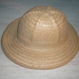 Chapeau colonial, safari en paille