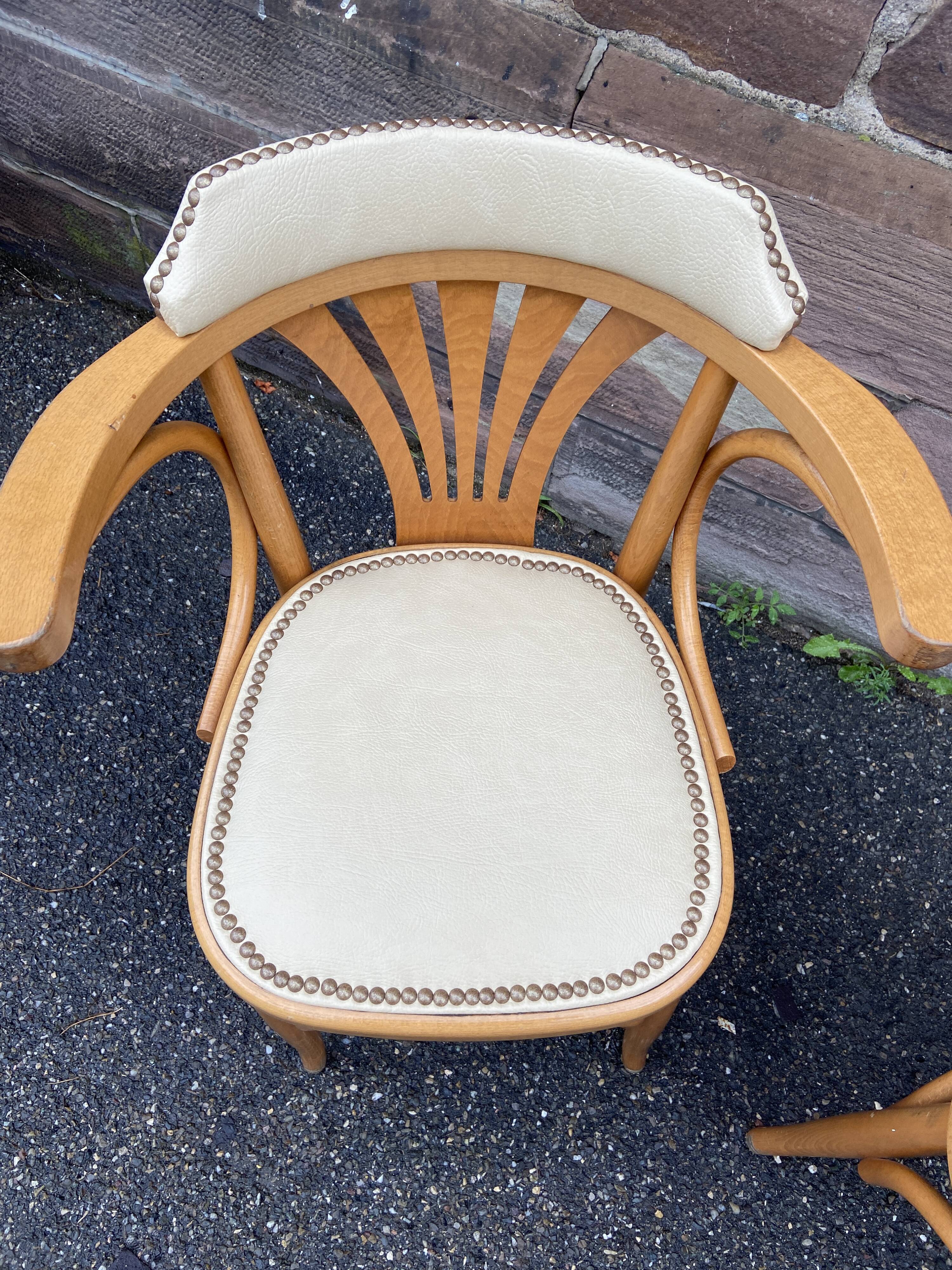 Paire de fauteuils bistrot bois courbé vintage