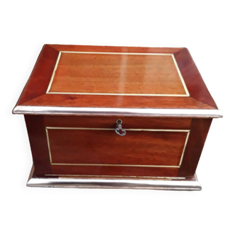 Cigar box 1930s