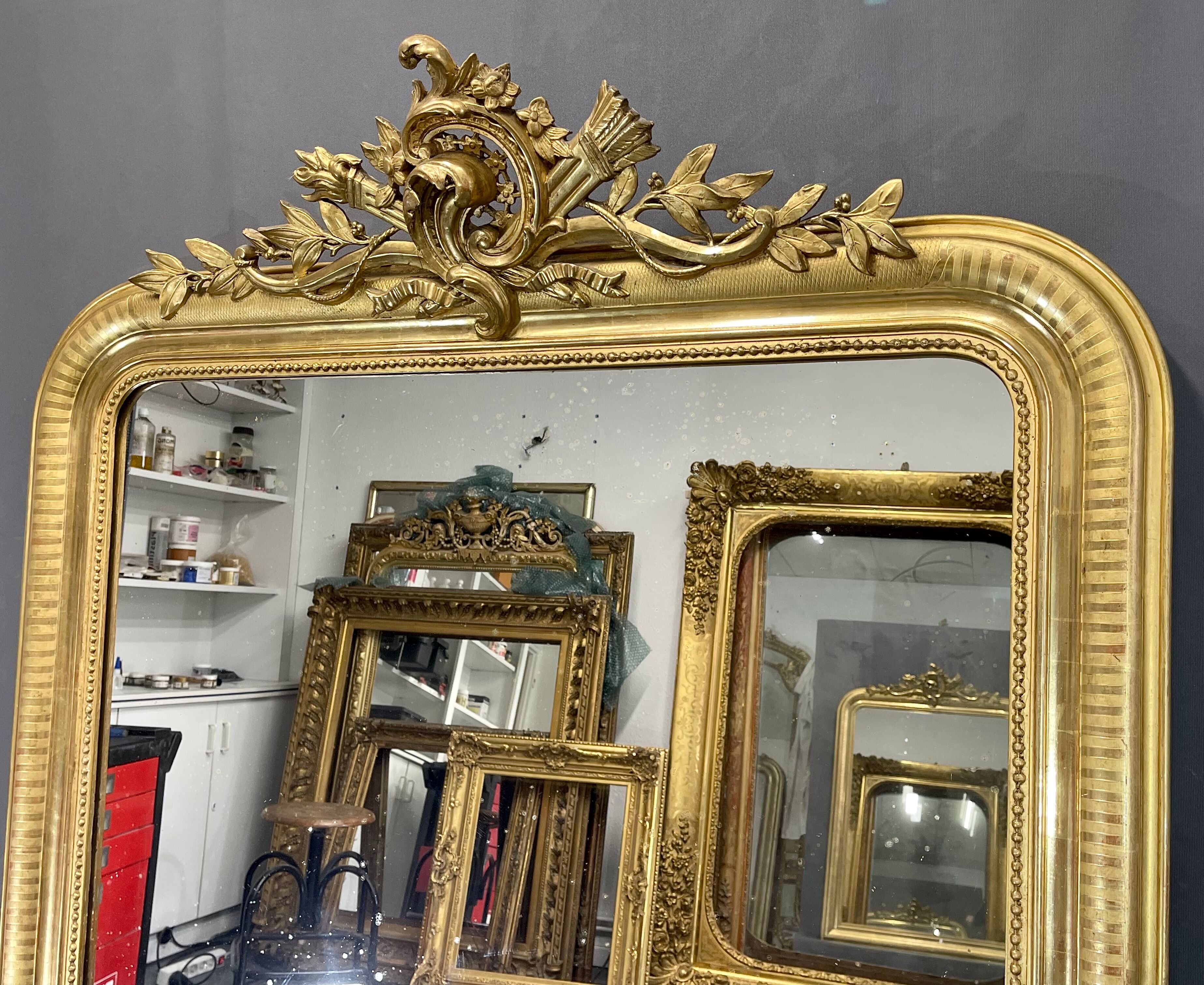 Mirror 156x110 Louis-Philippe 1830-1848 gilding with gold leaf