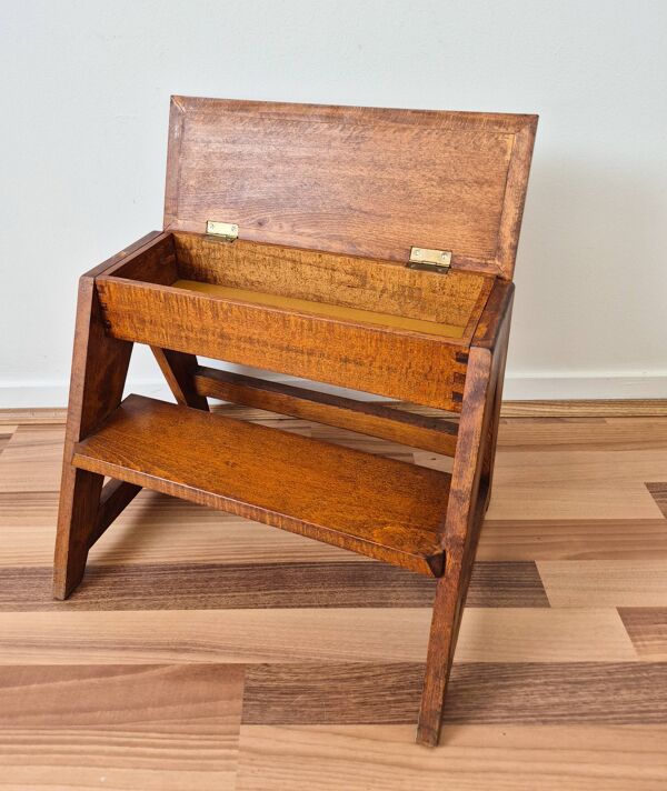 Tabouret coffre vintage , en bois ,artisanal