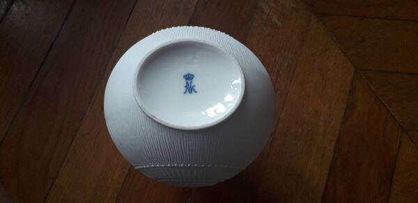 Vase vintage scandinave signé