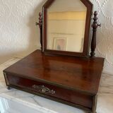 Table dressing table