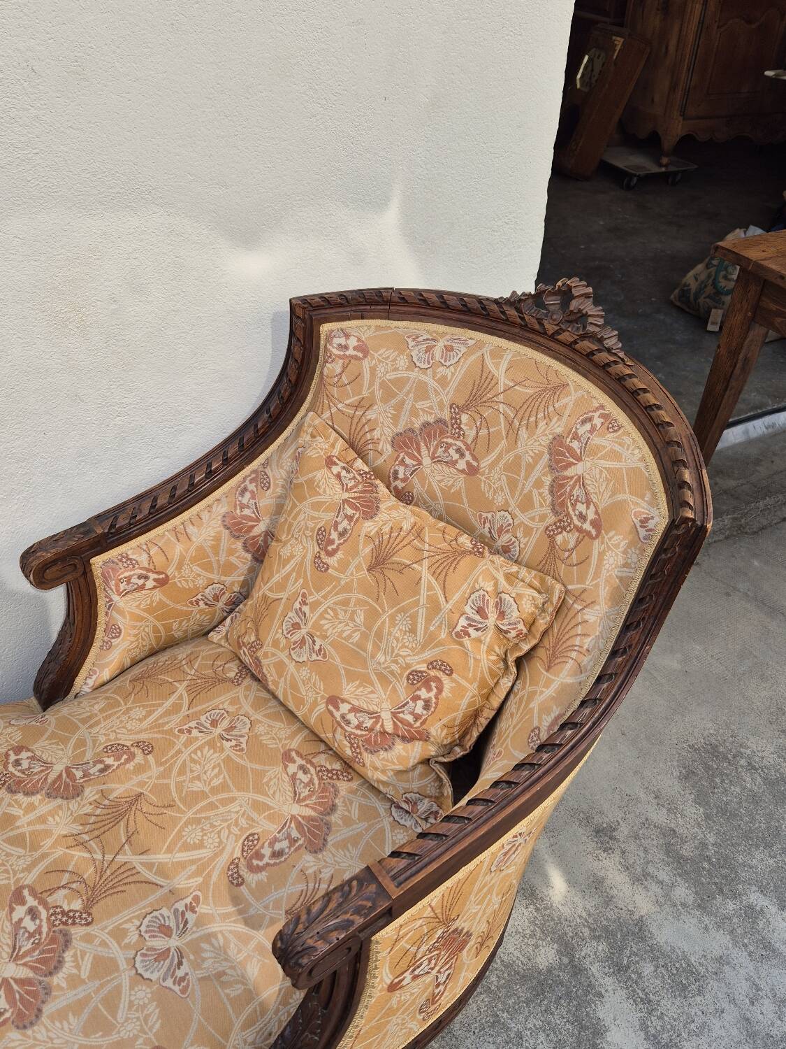 Chaise longue decorated with butterflies in Louis XVI style from the Napoleon III period
