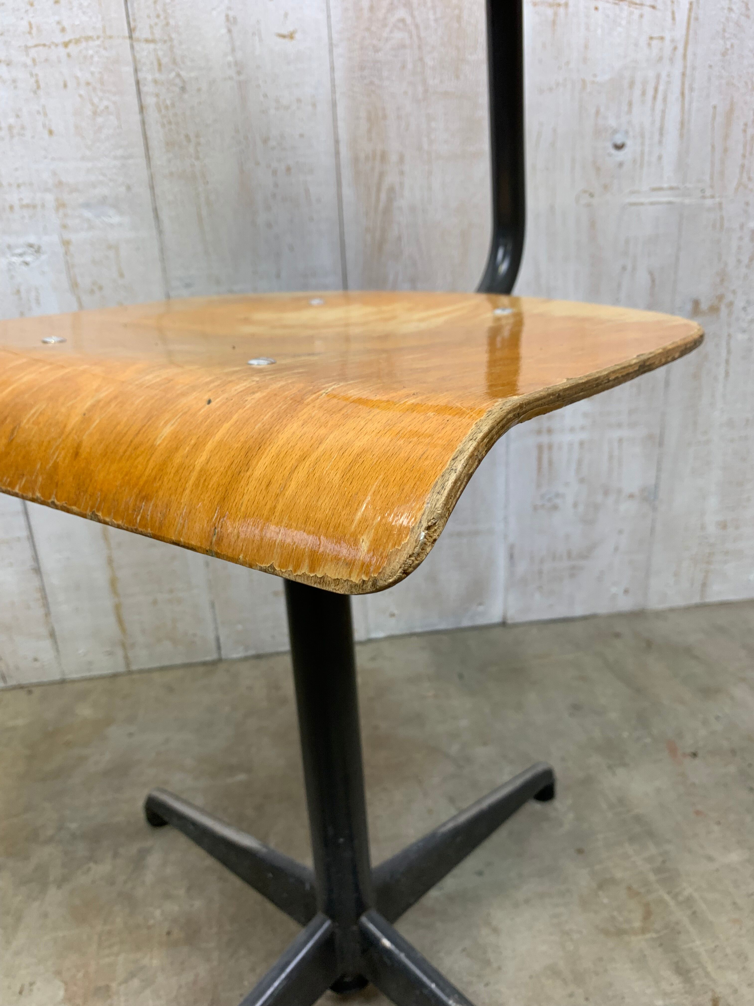 Vintage workshop chair