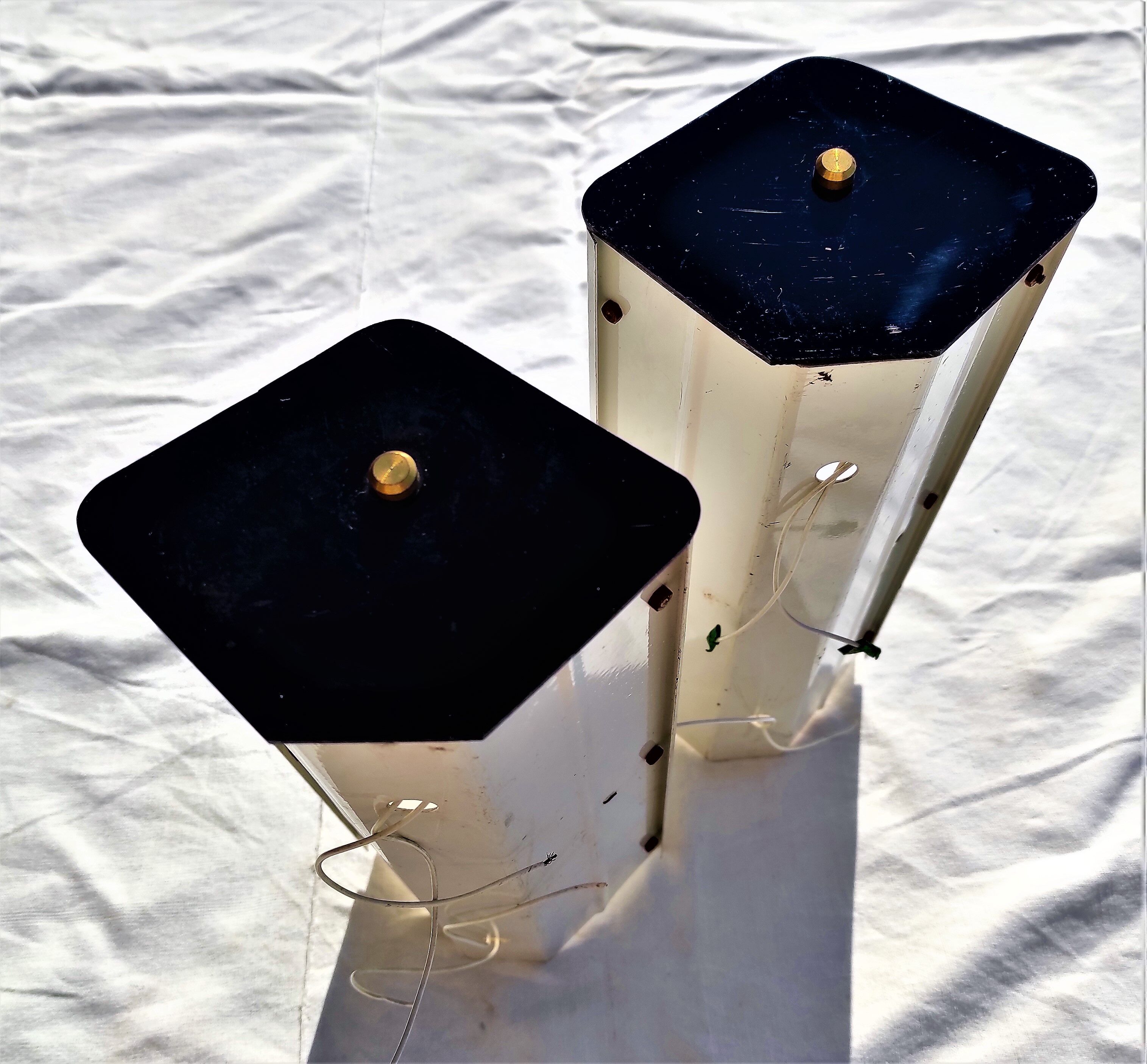 Perspex angle sconces and white lacquered metal with double lamp 1 pair