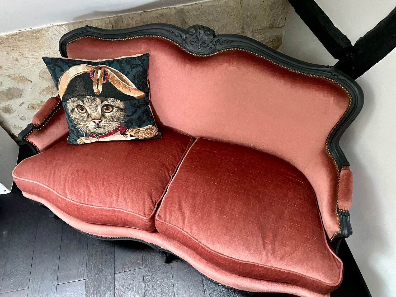 Louis XV two-seater canapé