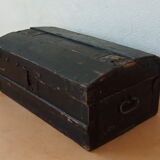 1900 travel trunk