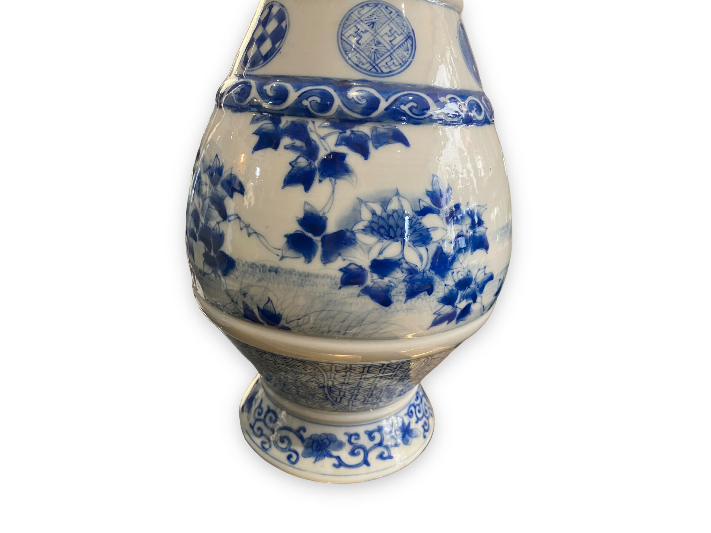 Pair of Asian vases in white and blue porcelain