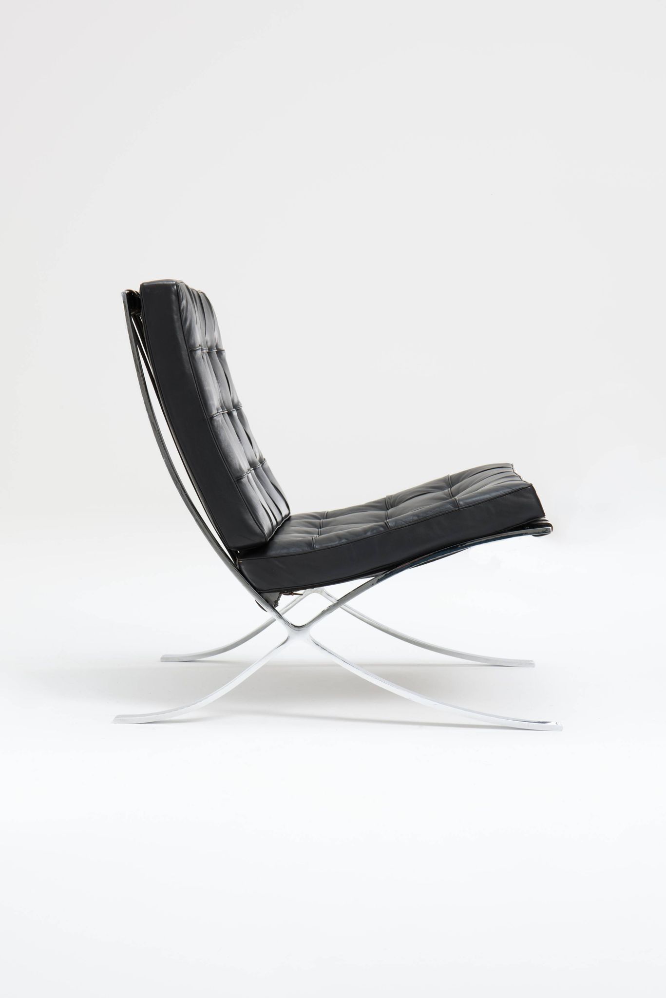 Chaise Barcelona et ottoman - MIES Van Der ROHE