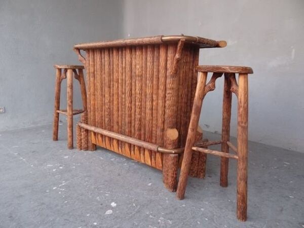 Bar style bois brut chalet montagnard 1970